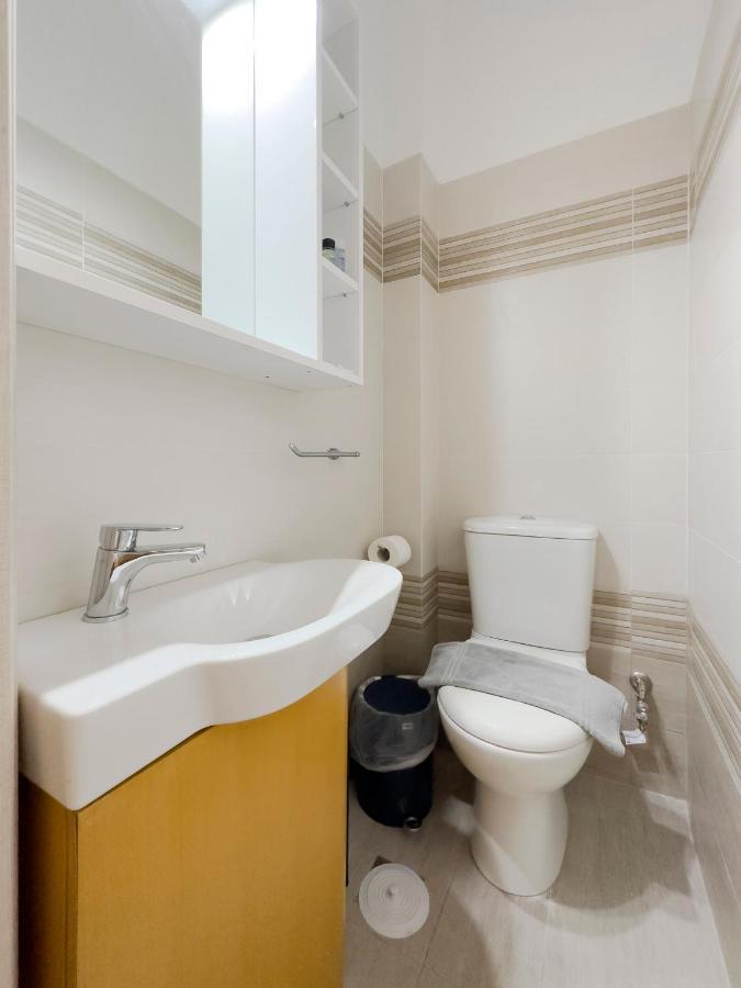 Aristotelous Spacious 109Sqm Apt In Athens Luaran gambar